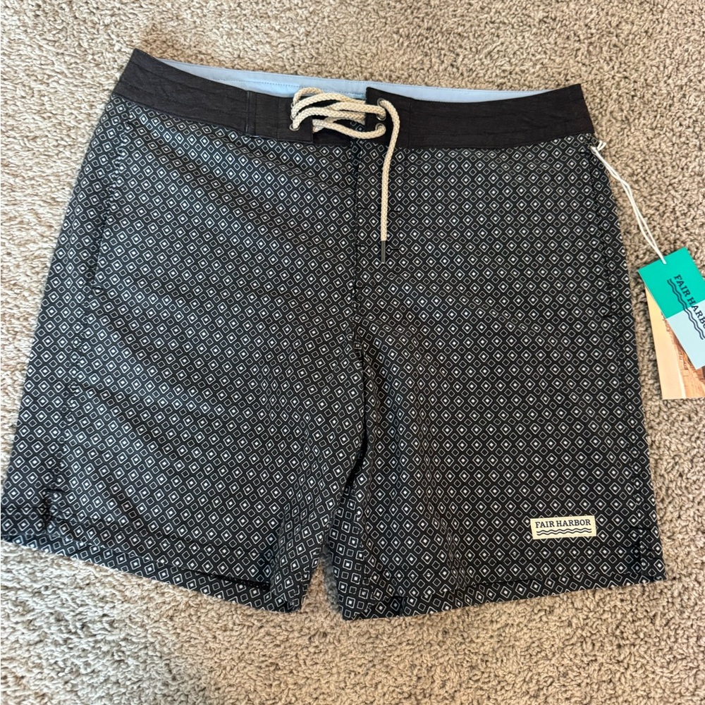 Men’s swim trunks